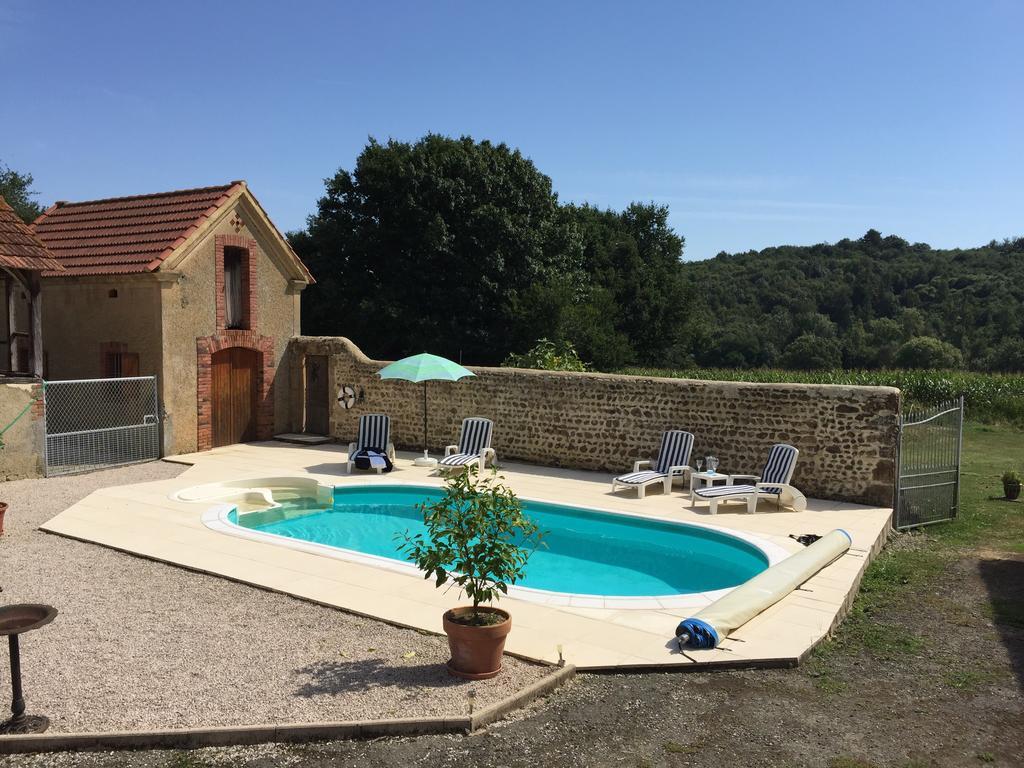 Maison Lajus Bassillon-Vauzé Екстериор снимка