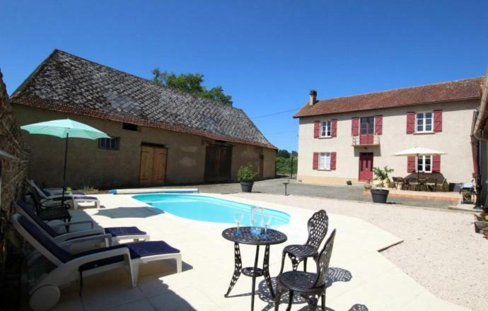 Maison Lajus Bassillon-Vauzé Екстериор снимка